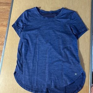 Athletic short sleeve tee